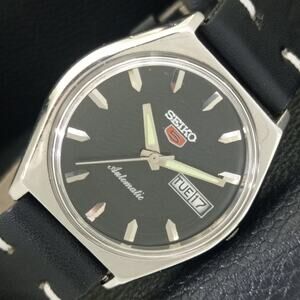 Vintage 1973 Seiko Automatic Mens Silver Watch W/daydate & Black accents